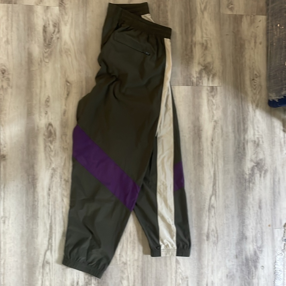 Outdoor Voices RacNylon Green Pants. Never worn, tag still on!